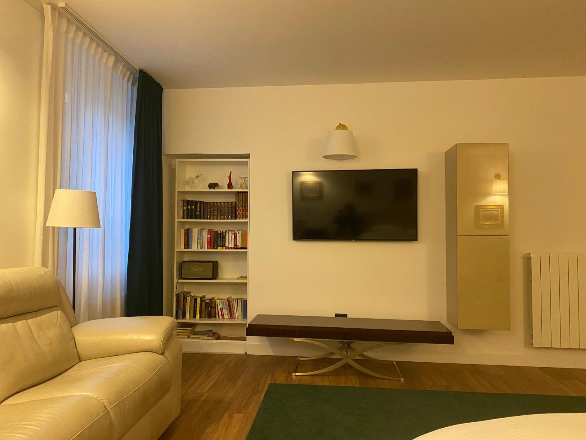 Savany B&Apartments 부스카테 외부 사진